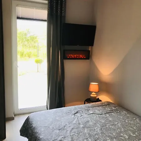 San 2 Apartment *